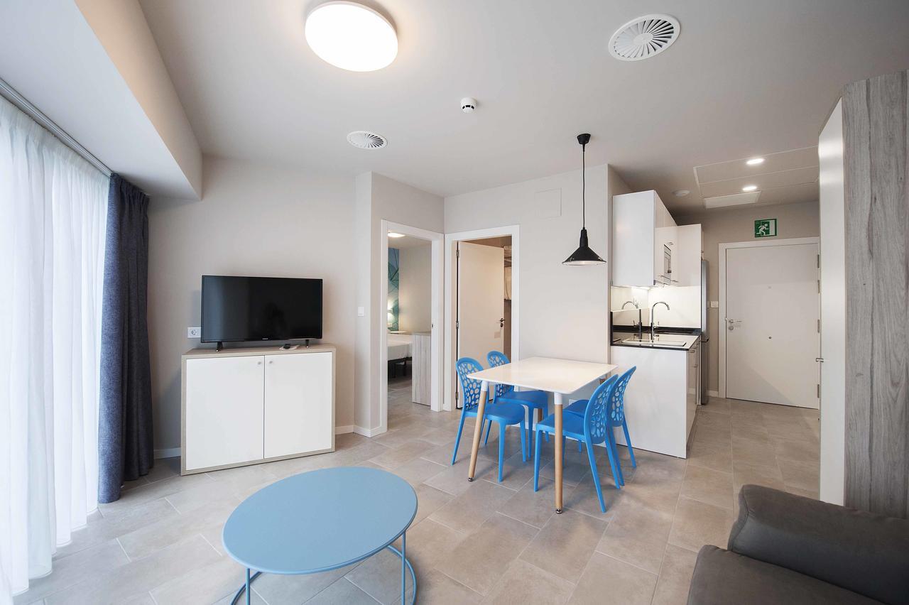 Apartamentos Divan Vitoria-Gasteiz Extérieur photo