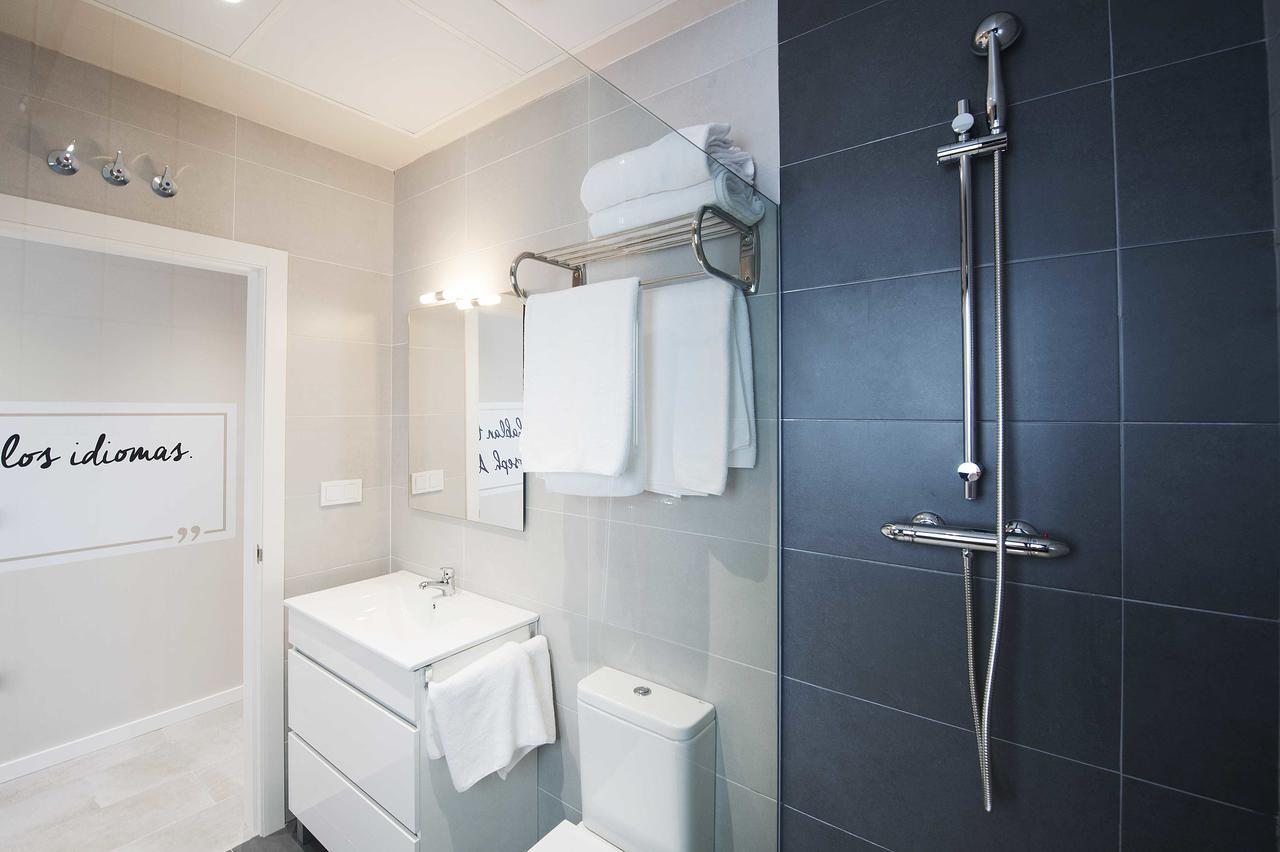 Apartamentos Divan Vitoria-Gasteiz Extérieur photo