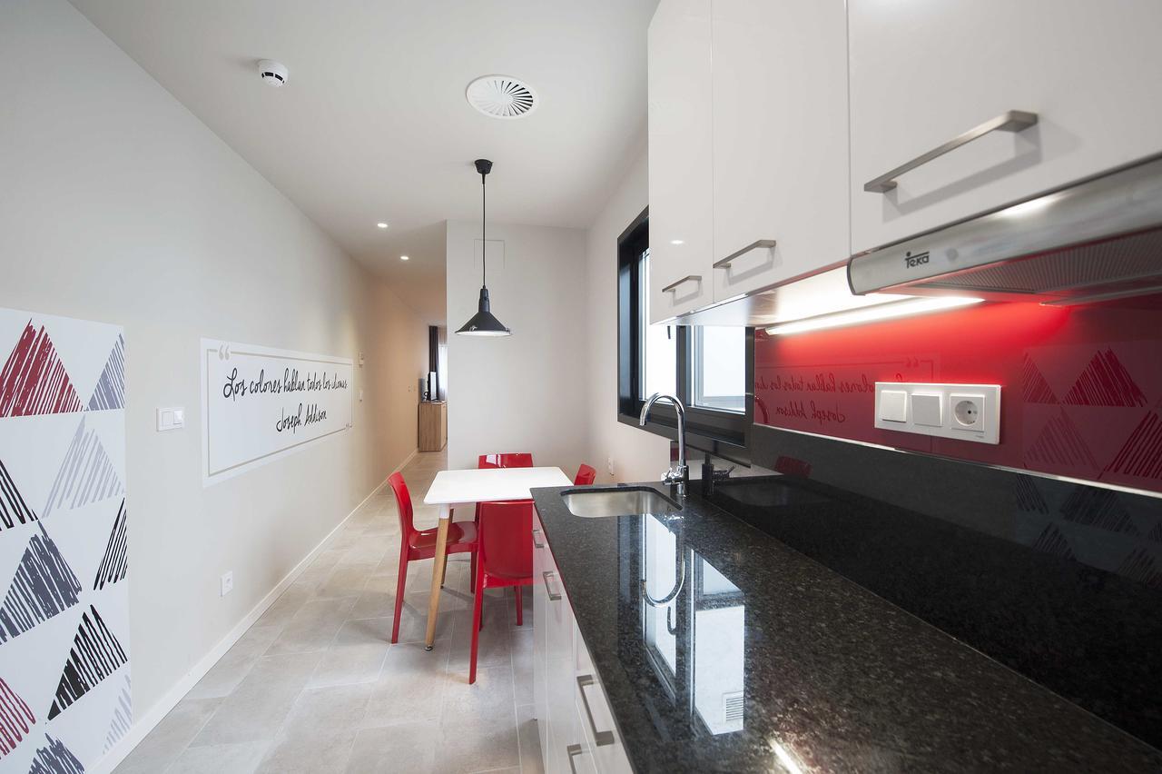 Apartamentos Divan Vitoria-Gasteiz Extérieur photo