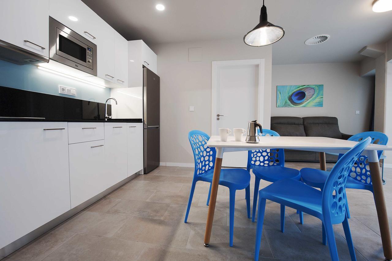 Apartamentos Divan Vitoria-Gasteiz Extérieur photo